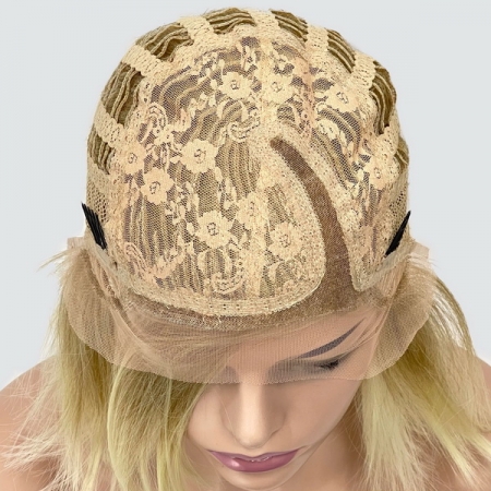 Парик с сеткой Hania Lace Front: цвет 15BT613 блондин с осветленными концами